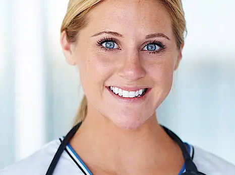 Zwischenjahr / 10. Schuljahr Medizin für Schulabgänger